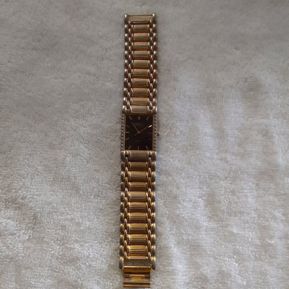 Your best offer? Bundle Prestige watch&sunglass, by Waltham, movement by Japan